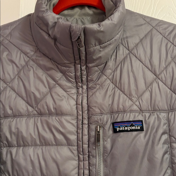 Patagonia Women's Radalie Insulated Parka Jacket Light Silver Gray size Medium - Picture 12 of 14